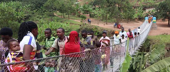 Ten-Ramboll-volunteers-come-together-to-build-one-bridge