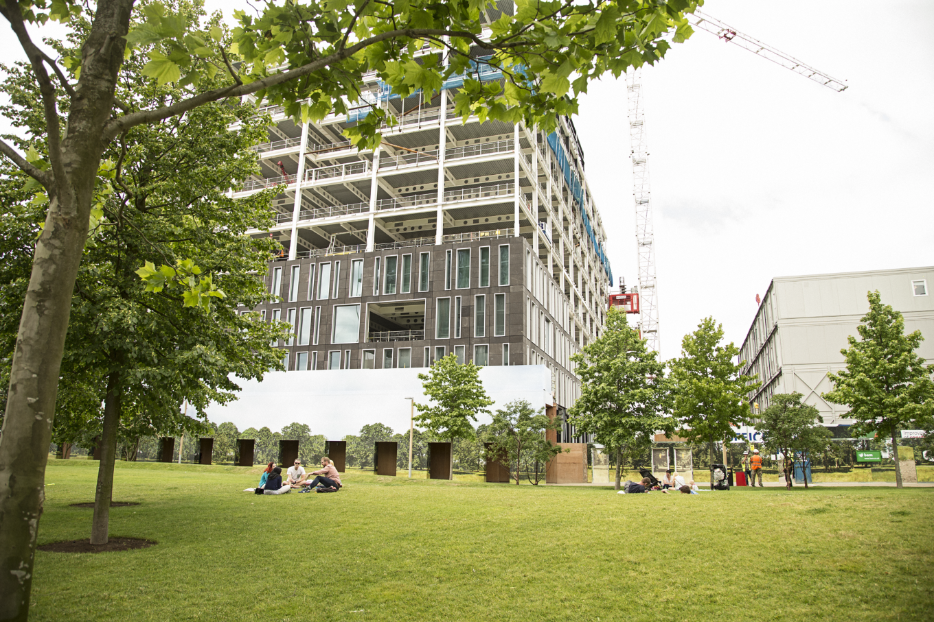 Adapting buildings to climate change